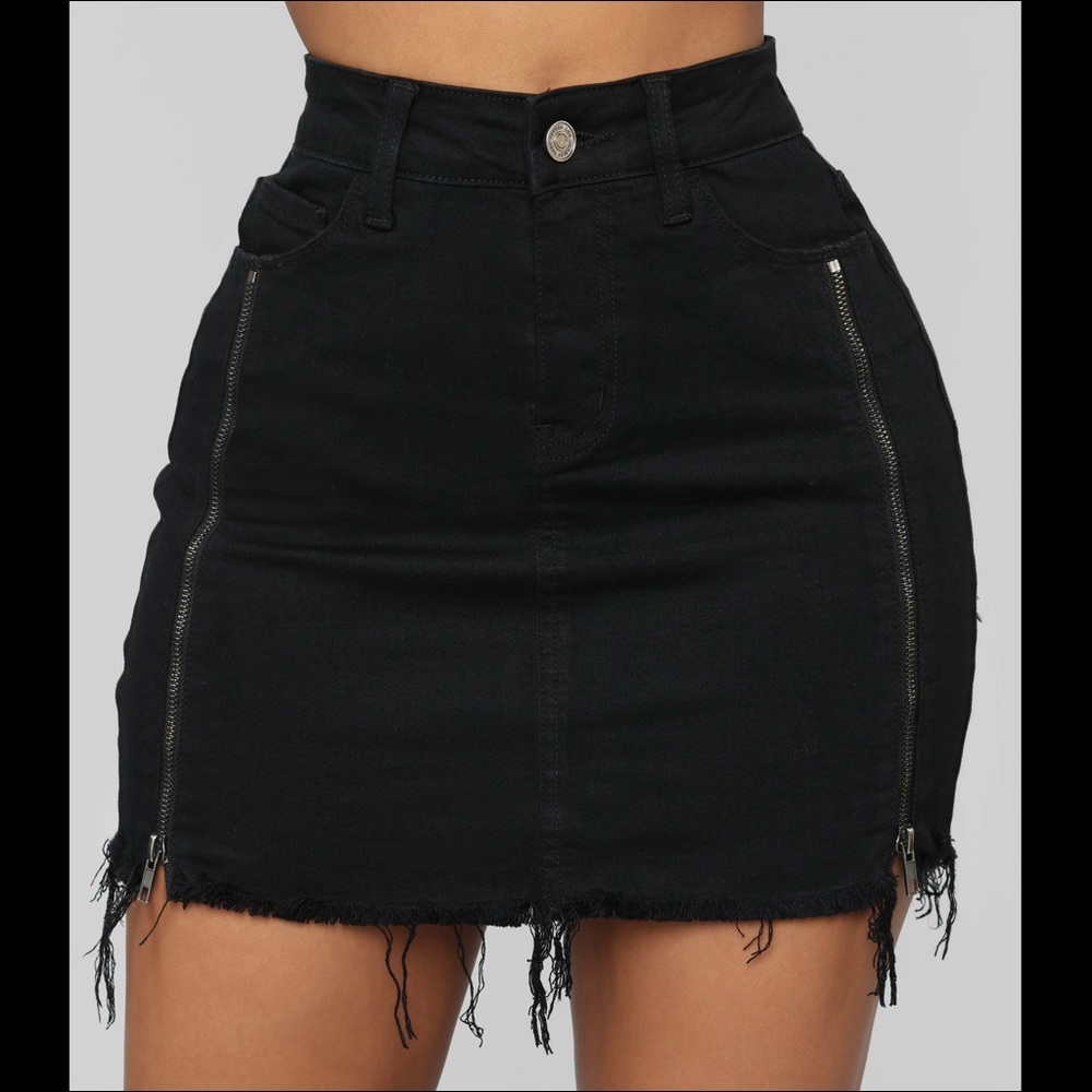 New Fashion Nova denim mini skirt black